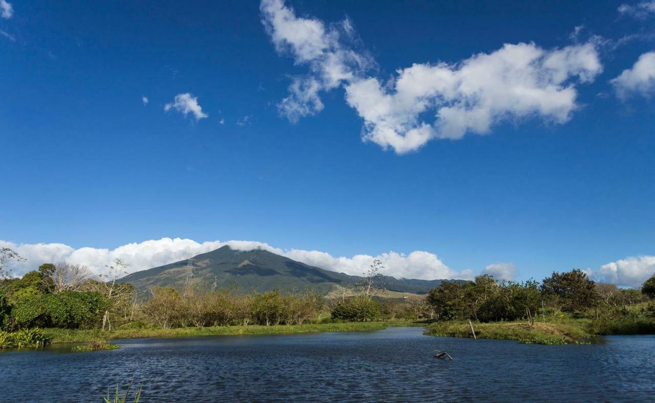 Colinas Del Miravalles Hotel & Hot Springs Guayabo  エクステリア 写真